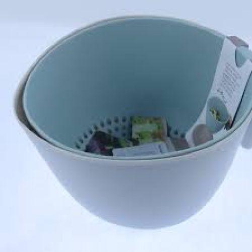 מכלי פלסטיק